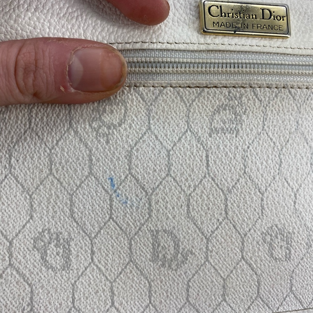 Dior Pouch - Picture 7 of 12